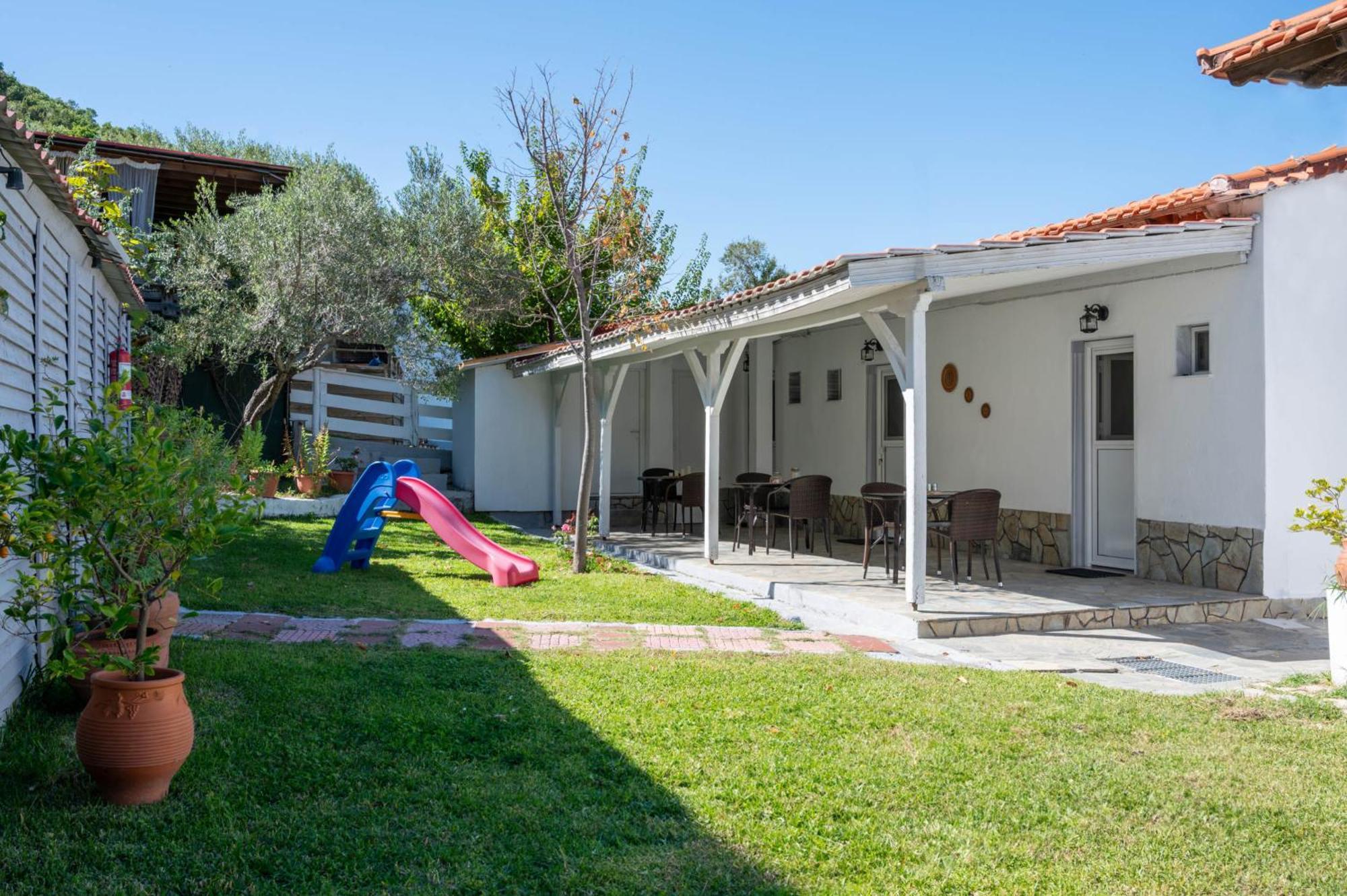 Studios Vagelis Kalamítsion 外观 照片